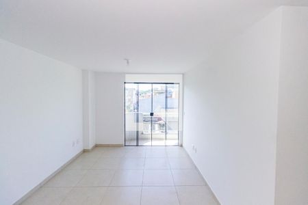 Sala de apartamento para alugar com 2 quartos, 64m² em Bento Ribeiro, Rio de Janeiro