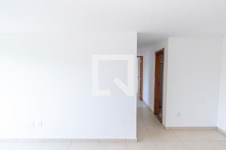 Sala de apartamento para alugar com 2 quartos, 64m² em Bento Ribeiro, Rio de Janeiro