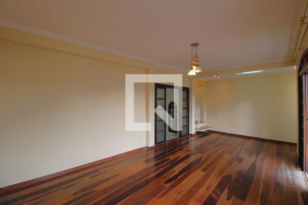 Sala de casa para alugar com 4 quartos, 260m² em Vila California(zona Sul), São Paulo