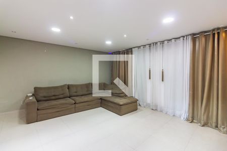 Sala de casa à venda com 4 quartos, 200m² em Novo Osasco, Osasco