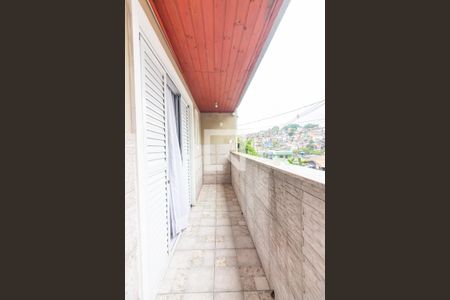 Sacada de casa à venda com 4 quartos, 200m² em Novo Osasco, Osasco