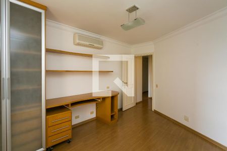 Apartamento para alugar com 260m², 4 quartos e 4 vagas Apartamento para alugar com 260m², 4 quartos e 4 vagasescritório