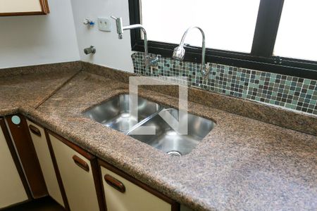 Apartamento para alugar com 260m², 4 quartos e 4 vagas Apartamento para alugar com 260m², 4 quartos e 4 vagasCozinha