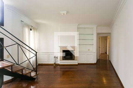 Apartamento para alugar com 260m², 4 quartos e 4 vagas Apartamento para alugar com 260m², 4 quartos e 4 vagassala 3