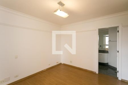 Apartamento para alugar com 260m², 4 quartos e 4 vagas Apartamento para alugar com 260m², 4 quartos e 4 vagassuite1