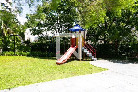 Apartamento para alugar com 260m², 4 quartos e 4 vagas Apartamento para alugar com 260m², 4 quartos e 4 vagasÁrea comum - Playground