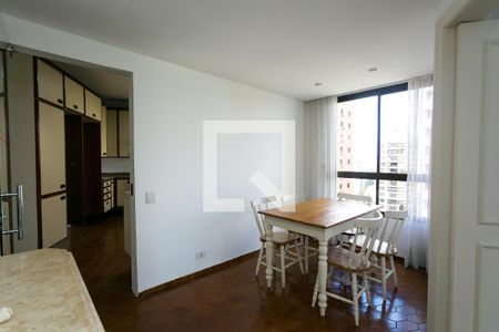 Apartamento para alugar com 260m², 4 quartos e 4 vagas Apartamento para alugar com 260m², 4 quartos e 4 vagascopa