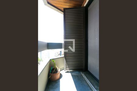 Apartamento para alugar com 260m², 4 quartos e 4 vagas Apartamento para alugar com 260m², 4 quartos e 4 vagas Suíte 2