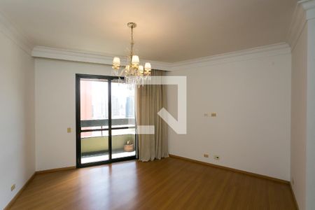 Apartamento para alugar com 260m², 4 quartos e 4 vagas Apartamento para alugar com 260m², 4 quartos e 4 vagas Suíte 2