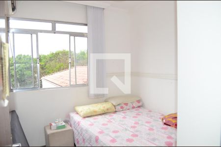 quarto 1 de casa à venda com 3 quartos, 245m² em São Gabriel, Belo Horizonte