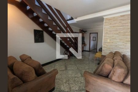 Sala de casa à venda com 4 quartos, 273m² em Jardim das Alterosas - 1ª Seção, Betim