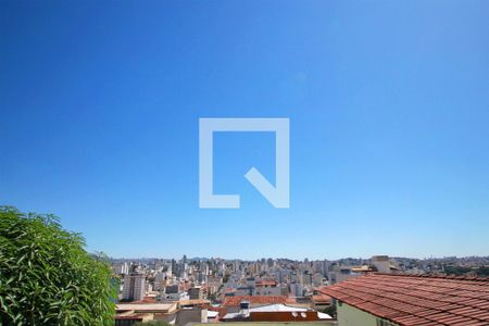 Vista da Sala de apartamento para alugar com 3 quartos, 88m² em União, Belo Horizonte