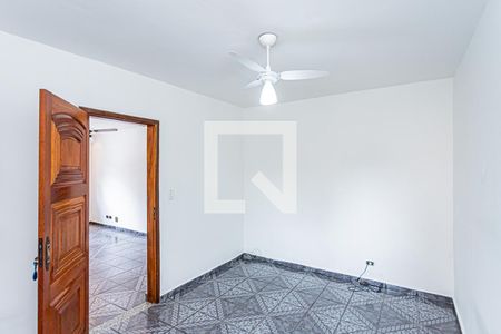 Quarto 1 de casa para alugar com 2 quartos, 70m² em Vila Cavaton, São Paulo