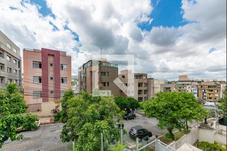 Sala 1 vista de apartamento para alugar com 4 quartos, 164m² em Buritis, Belo Horizonte