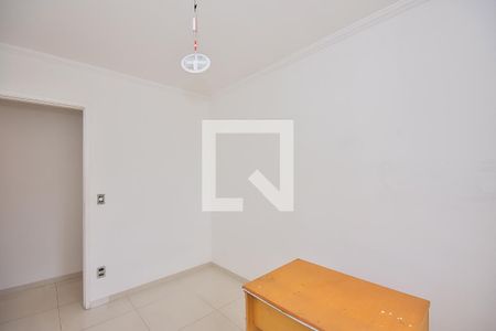 Quarto 1 de apartamento para alugar com 3 quartos, 76m² em Jardim Bom Tempo, Taboão da Serra