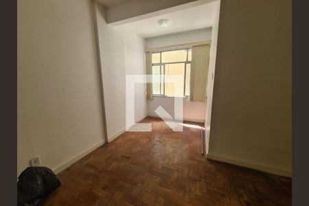 Apartamento à venda com 2 quartos, 67m² em Copacabana, Rio de Janeiro