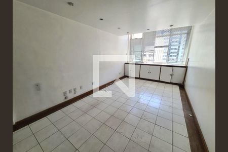 Apartamento à venda com 1 quarto, 45m² em Copacabana, Rio de Janeiro