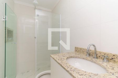 Banheiro de apartamento à venda com 1 quarto, 34m² em Jardim Vila Formosa, São Paulo