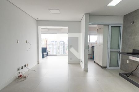 Sala de apartamento para alugar com 2 quartos, 68m² em Cambuci, São Paulo