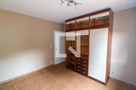 Quarto 1 de casa para alugar com 2 quartos, 100m² em Parque Jabaquara, São Paulo