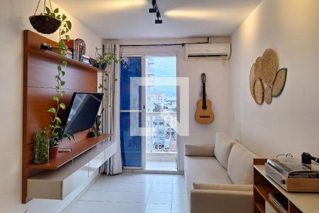 Sala de apartamento à venda com 2 quartos, 65m² em Centro, Niterói