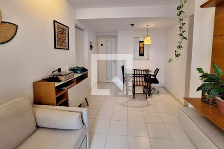 Sala de apartamento à venda com 2 quartos, 65m² em Centro, Niterói