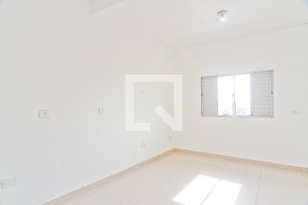 Quarto  de casa para alugar com 2 quartos, 70m² em Vila Zat, São Paulo