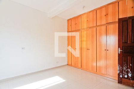 Suíte de casa para alugar com 2 quartos, 70m² em Vila Zat, São Paulo