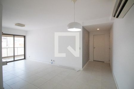 Sala de apartamento para alugar com 3 quartos, 120m² em Botafogo, Rio de Janeiro