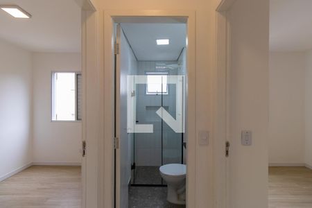 Corredor de apartamento para alugar com 2 quartos, 43m² em Jardim da Gloria, Cotia