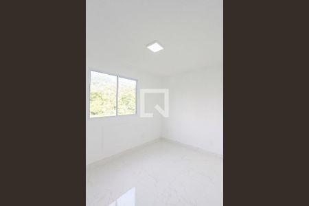 Quarto 1 de apartamento para alugar com 2 quartos, 43m² em Itanhangá, Rio de Janeiro