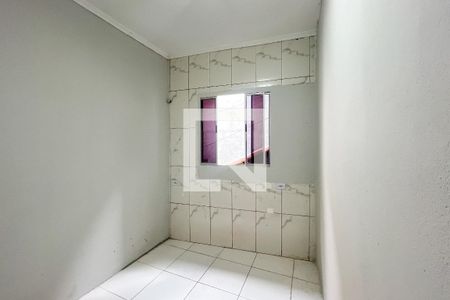 Sala/Quarto de casa para alugar com 1 quarto, 30m² em Vila Zat, São Paulo