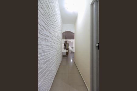 Corredor  de casa para alugar com 2 quartos, 60m² em Cidade Líder, São Paulo