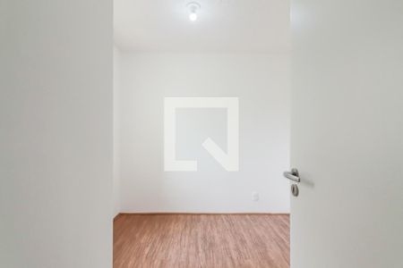 Quarto 2 de apartamento para alugar com 2 quartos, 35m² em Jardim Celeste, São Paulo