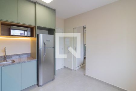 Sala - Cozinha de apartamento para alugar com 1 quarto, 28m² em Chácara Santo Antônio (zona Sul), São Paulo