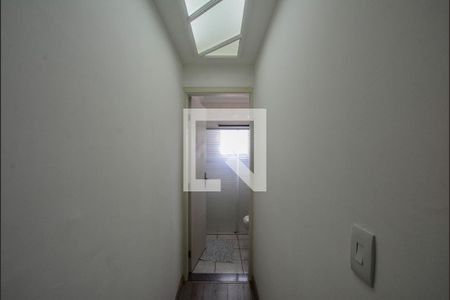 Corredor de apartamento para alugar com 3 quartos, 110m² em Jardim Bela Vista, Santo André