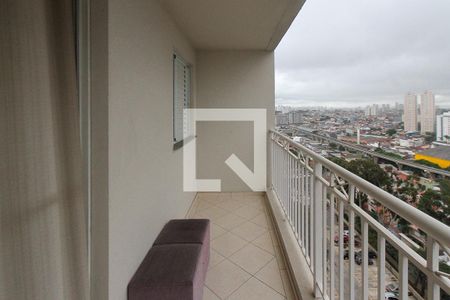 Varanda de apartamento para alugar com 2 quartos, 63m² em Vila Paulo Silas, São Paulo