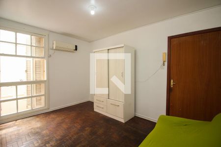 Sala/Quarto de kitnet/studio para alugar com 1 quarto, 30m² em Farroupilha, Porto Alegre