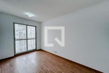 Sala de apartamento para alugar com 3 quartos, 61m² em Cambuci, São Paulo