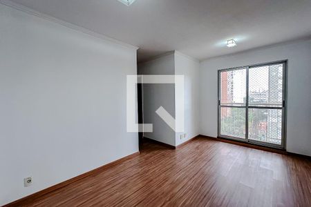 Sala de apartamento para alugar com 3 quartos, 61m² em Cambuci, São Paulo