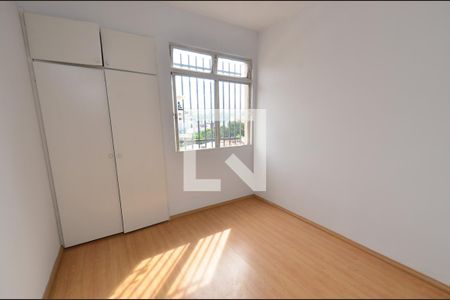 Quarto1 de apartamento à venda com 3 quartos, 100m² em Santo Antônio, Belo Horizonte