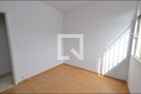 Quarto2 de apartamento à venda com 3 quartos, 100m² em Santo Antônio, Belo Horizonte