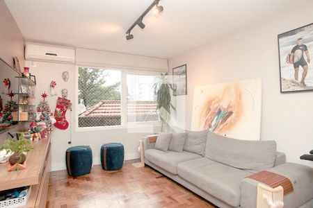 Sala de apartamento para alugar com 2 quartos, 76m² em Floresta, Porto Alegre