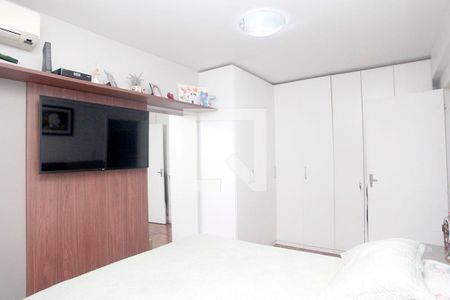 Quarto 1 de apartamento para alugar com 2 quartos, 76m² em Floresta, Porto Alegre