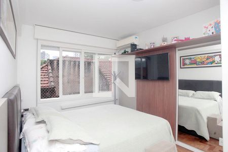 Quarto 1 de apartamento para alugar com 2 quartos, 76m² em Floresta, Porto Alegre