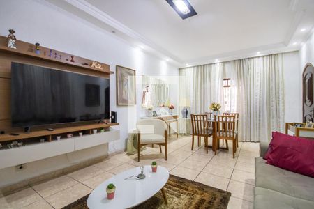 Sala de Estar de casa à venda com 3 quartos, 150m² em Km 18, Osasco