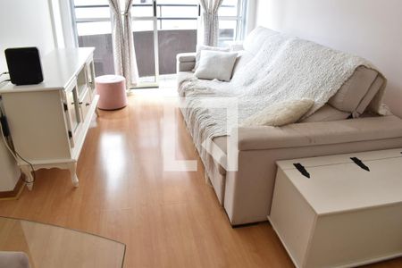 Sala de apartamento para alugar com 3 quartos, 74m² em Cabral, Curitiba