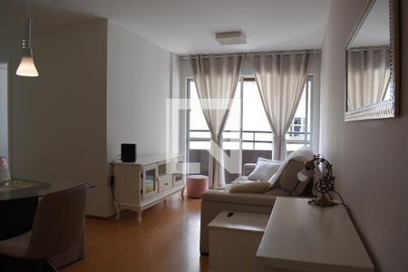 Sala de apartamento para alugar com 3 quartos, 74m² em Cabral, Curitiba