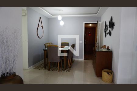 Sala de apartamento para alugar com 3 quartos, 91m² em Barra da Tijuca, Rio de Janeiro