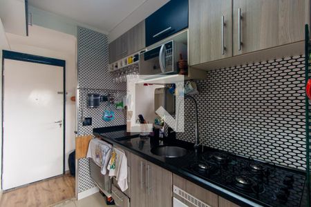 Cozinha de apartamento à venda com 2 quartos, 44m² em Vila Alpina, São Paulo